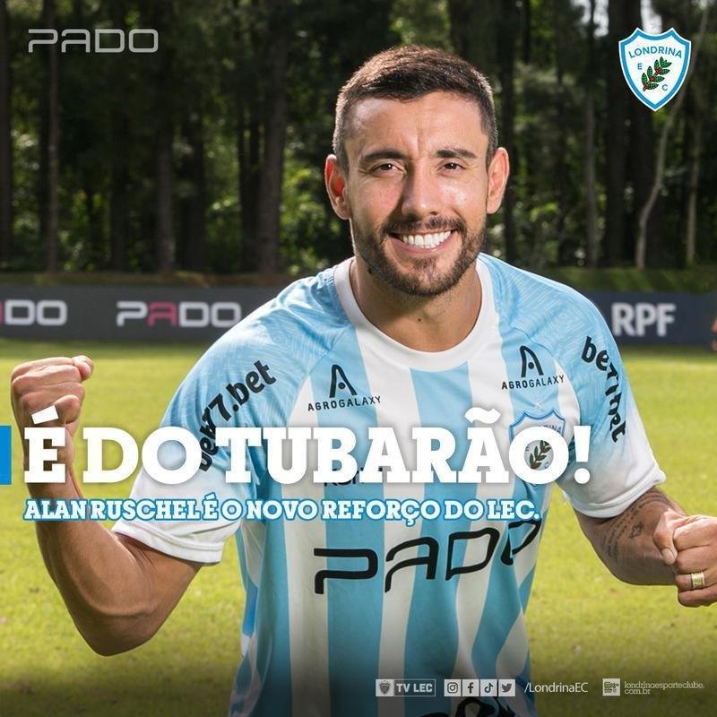 Alan Ruschel (Lateral-esquerdo) - Londrina