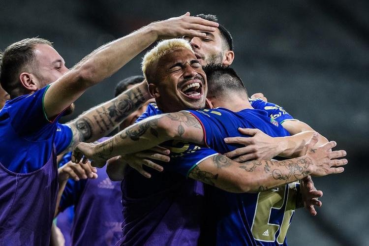 9° - Cruzeiro - 1.030 pontos em 666 jogos