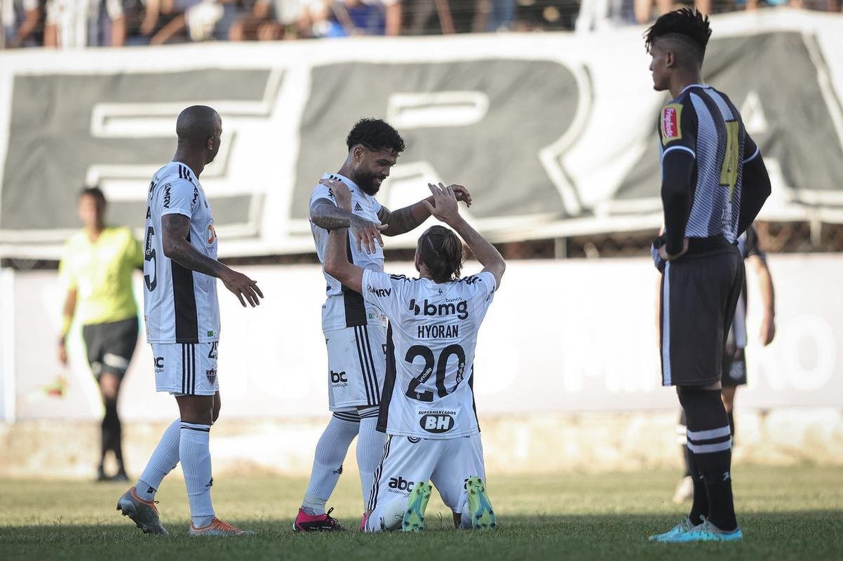 Atltico visitou o Democrata-GV neste sbado (4/3), em Governador Valadares, pela 8 rodada do Campeonato Mineiro.