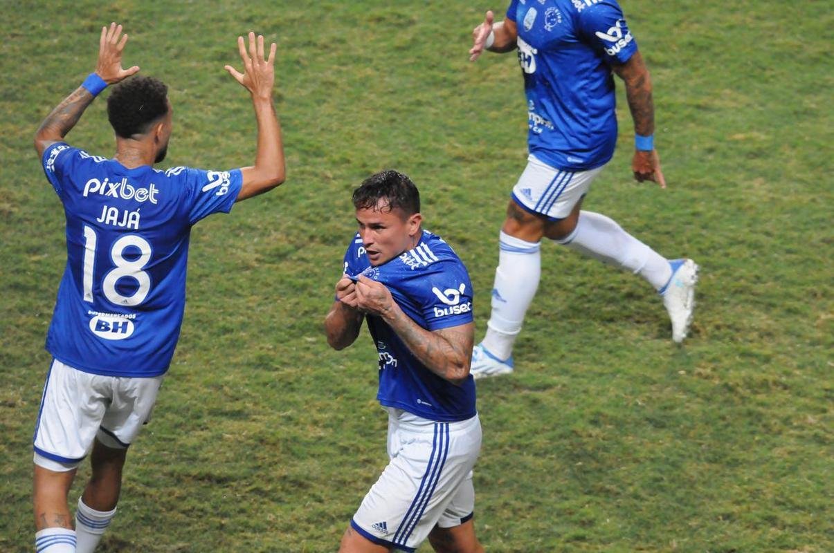 Fotos do jogo entre Cruzeiro e Remo pela Copa do Brasil