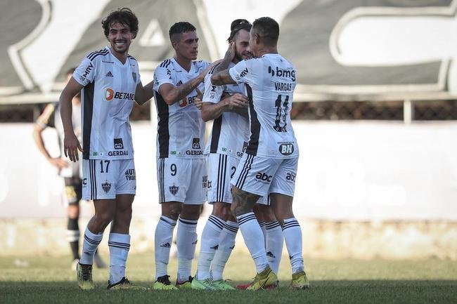 Atltico visitou o Democrata-GV neste sbado (4/3), em Governador Valadares, pela 8 rodada do Campeonato Mineiro.