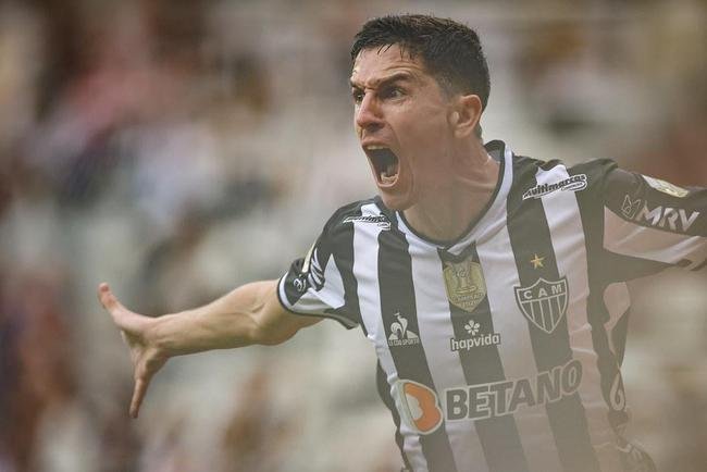 Nacho Fernndez - Aps anos se destacando no River Plate como um dos melhores meias do continente sul-americano, Nacho Fernndez foi comprado pelo Galo por cerca de 6 milhes de dlares (cerca de R$ 33 milhes). Um dos grandes nomes do elenco atleticano, Nacho tem 88 jogos, com 18 gols e 19 assistncias pelo Galo.