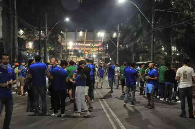 Bar do Peixe, na Alameda das Palmeiras, concentrou pessoas gerando nos dois eventos