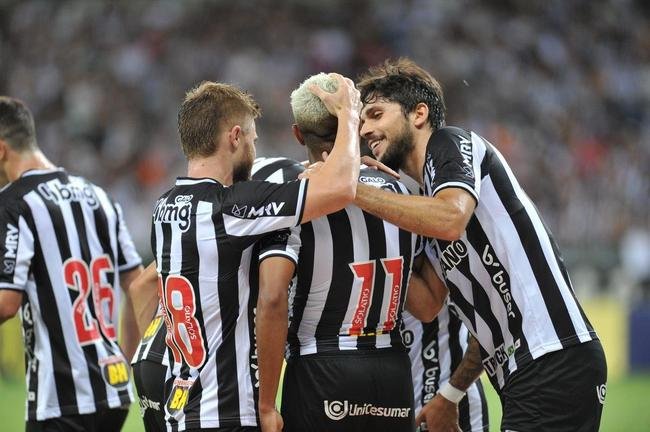 Keno marcou o segundo gol do Atltico na vitria sobre a Caldense pela semifinal do Campeonato Mineiro