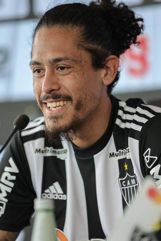 Zagueiro uruguaio Mauricio Lemos, de 27 anos, foi apresentado como reforo do Atltico nesta sexta-feira (17/2), na Cidade do Galo.