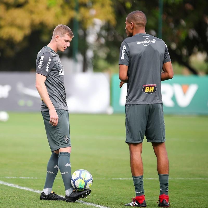 Fotos do ltimo treino comandado por Thiago Larghi no Atltico