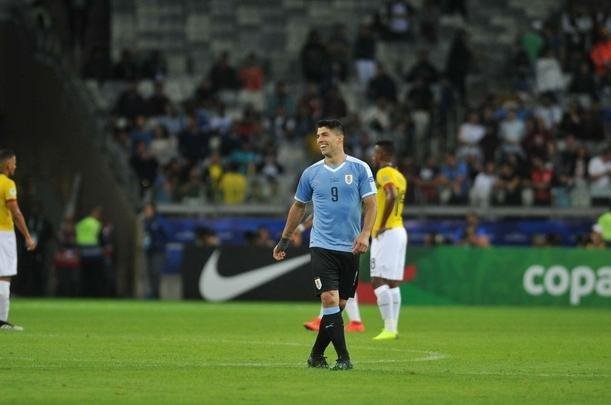 Fotos de Uruguai x Equador, no Mineiro
