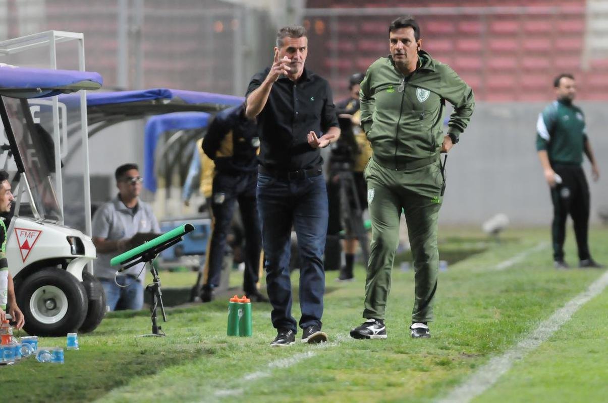 Amrica e Gois se enfrentaram no Independncia, pela 15 rodada da Srie A do Campeonato Brasileiro