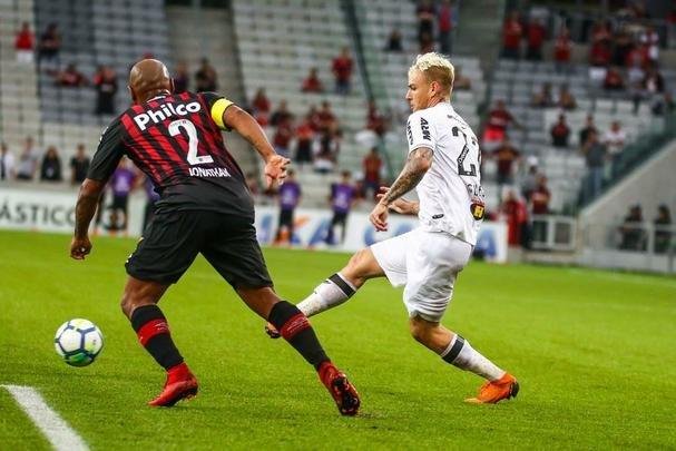 Veja imagens da vitória do Atlético sobre o Atlético-PR