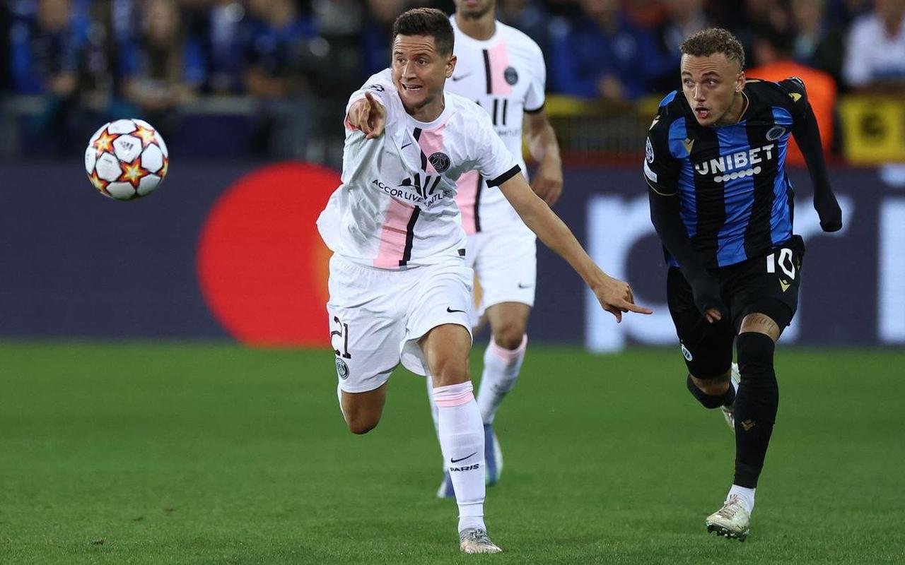 Fotos do empate por 1 a 1 entre Club Brugge e PSG, na Blgica, pela fase de grupos da Liga dos Campees. Time francs contou com Messi, Neymar e Mbapp.