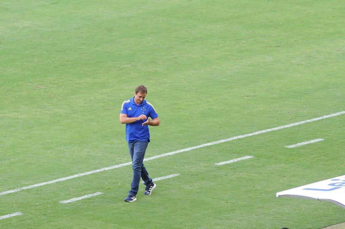 Fotos do empate por 0 a 0 entre Cruzeiro e Tombense, no Mineiro, em Belo Horizonte, pela sexta rodada do Campeonato Mineiro de 2021. Goleiro cruzeirense Fbio pegou um pnalti cobrado por Paulinho Dias e evitou o revs.