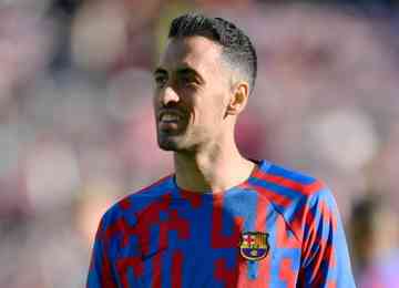 Jogador de 34 anos deve, ou continuar no Barcelona - o técnico Xavi quer contar com o meia -, ou seguir para o Al-Nassr, equipe de Cristiano Ronaldo