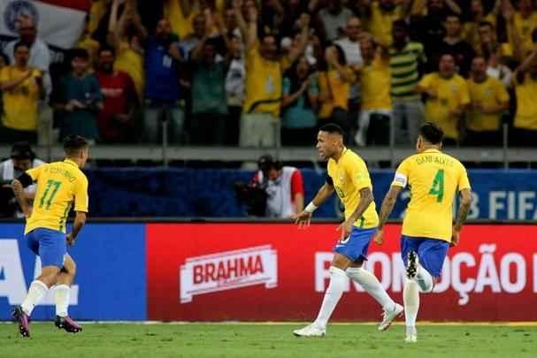 Philippe Coutinho marca o primeiro gol para o Brasil no Mineiro