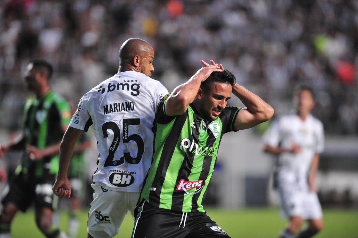 Fotos da partida entre Amrica e Atltico, no Independncia, pela 24 rodada do Campeonato Brasileiro