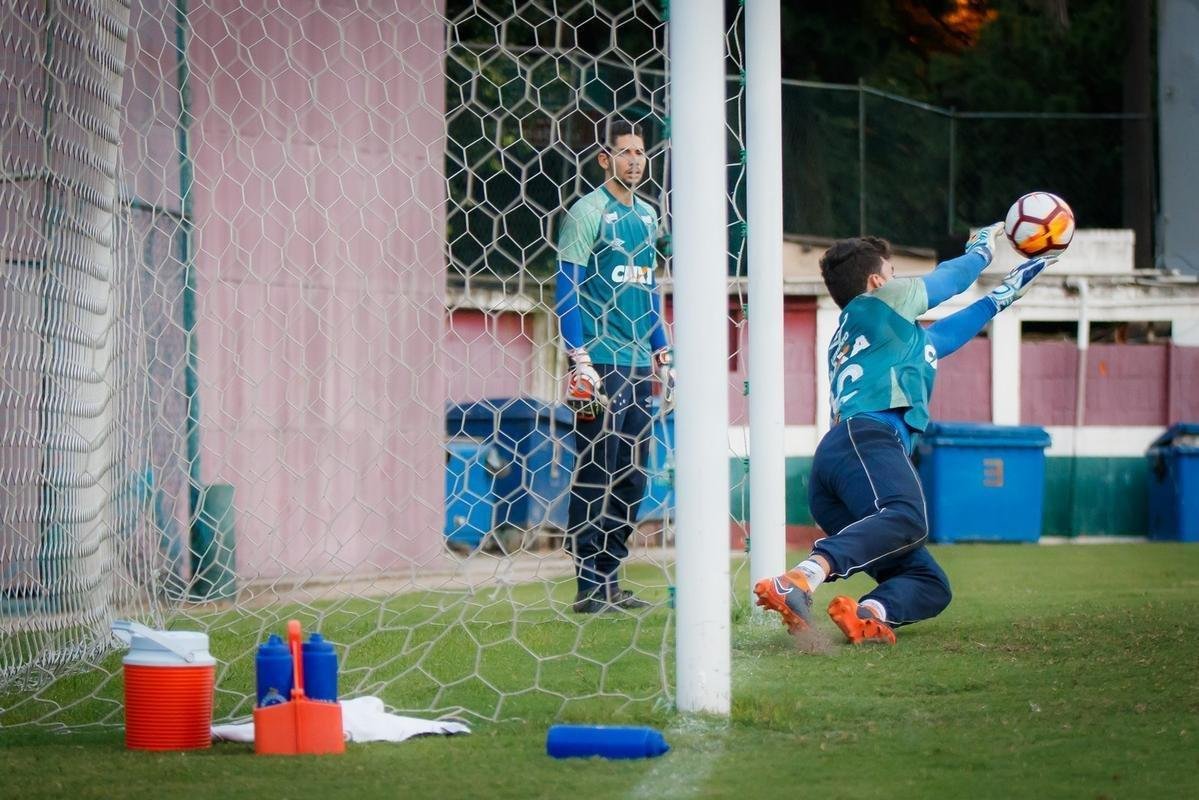 Cruzeiro treinou nesta tera-feira no Estdio das Laranjeiras e fechou preparao para jogo contra o Vasco, pela quinta rodada do Grupo 5 da Copa Libertadores. Partida ser s 21h45 desta quarta, em So Janurio, no Rio de Janeiro (Vinnicius Silva/Cruzeiro E.C)