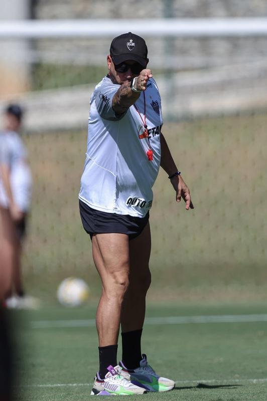 O Atltico fez um treino ttico, na manh desta quinta-feira (2), para a deciso com o Palmeiras pelo Campeonato Brasileiro.