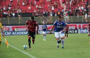 Veja as imagens do empate entre Vitria e Cruzeiro por 1 a 1
