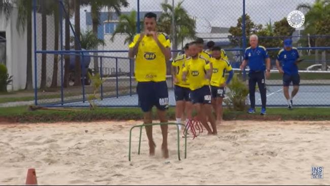 Imagens do treino do Cruzeiro deste domingo