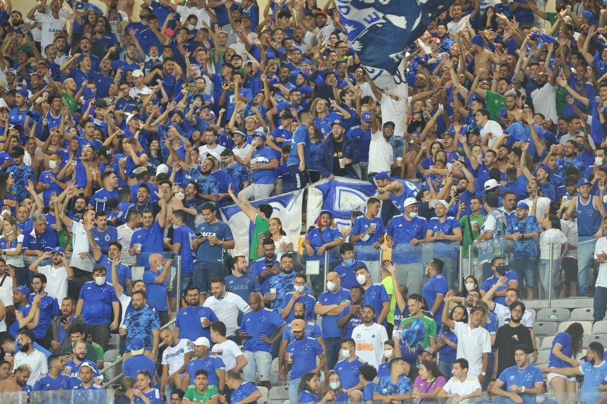 Fotos da torcida do Cruzeiro no cl�ssico contra o Am�rica, no Mineir�o, em BH, pela 3� rodada do Campeonato Mineiro