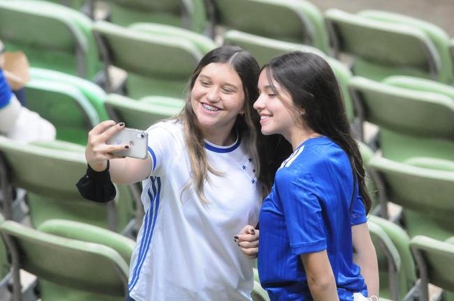 Fotos do jogo entre Cruzeiro e Botafogo, no Independ�ncia, pela 30� rodada da S�rie B do Campeonato Brasileiro