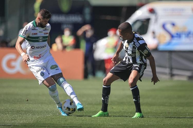 Coritiba x Atlético: veja fotos do jogo pelo Brasileirão