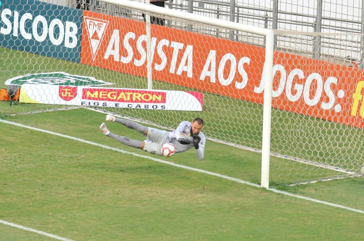Fotos do jogo de ida da final do Campeonato Mineiro, entre Amrica e Atltico, no Independncia, em Belo Horizonte