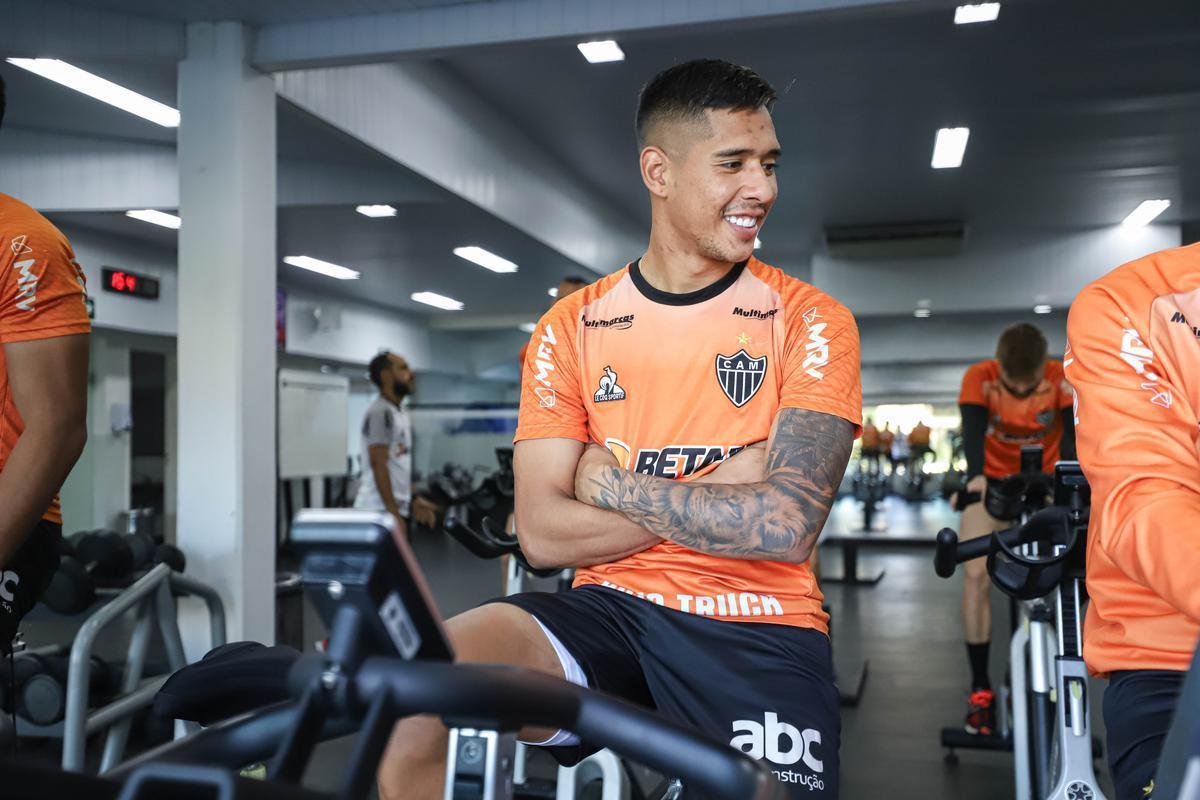 Fotos do treino do Atltico antes da viagem para a Argentina