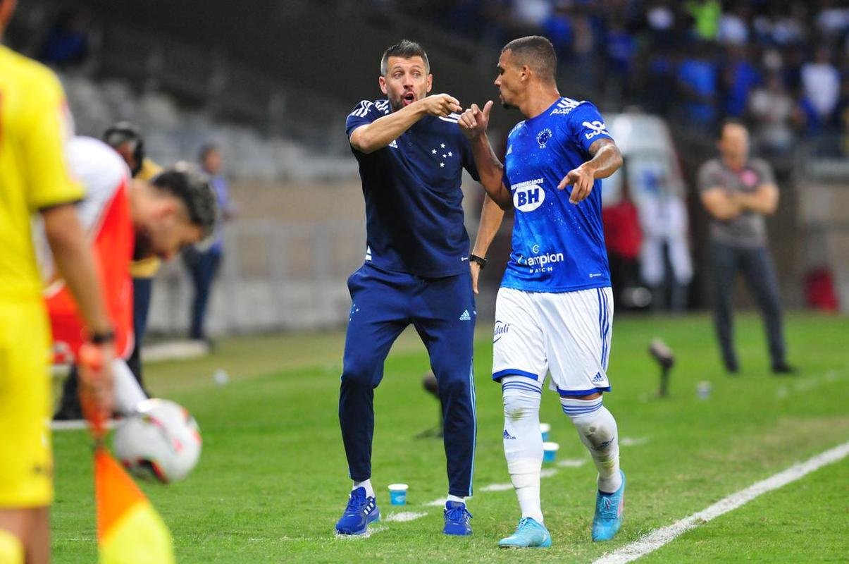Fotos do jogo entre Cruzeiro e Tombense, pela 22� rodada da S�rie B