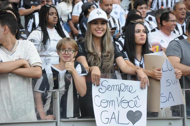 Fotos da torcida do Atltico na partida contra o Flamengo, no Mineiro, em Belo Horizonte, pela 13 rodada do Campeonato Brasileiro