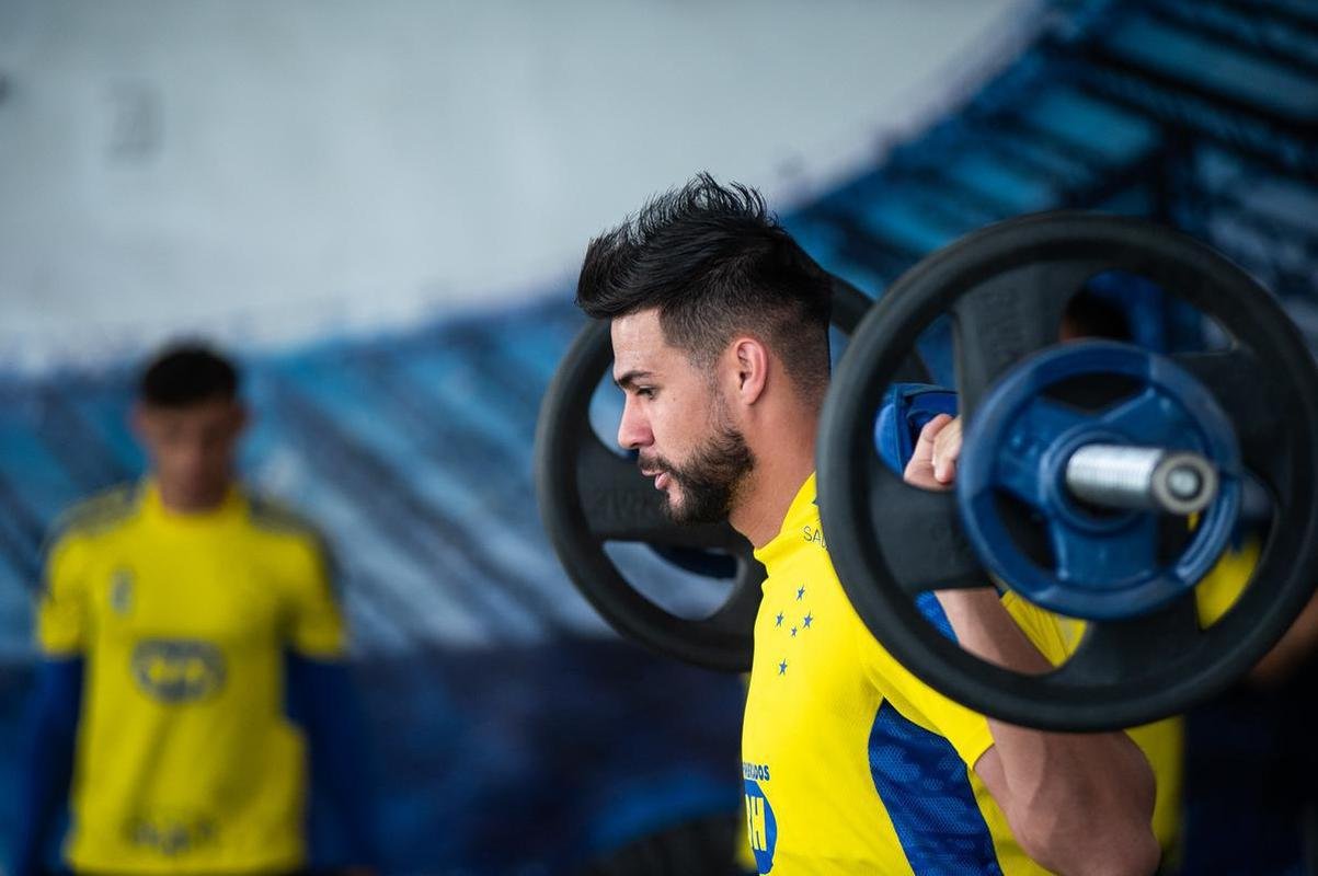 Imagens do treino do Cruzeiro na Toca da Raposa II nesta tera-feira (21/09)
