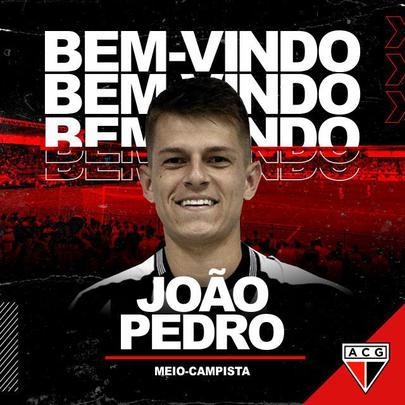 O Atlético-GO anunciou a contratação por empréstimo do meia João Pedro, que pertence ao Athletico Paranaense