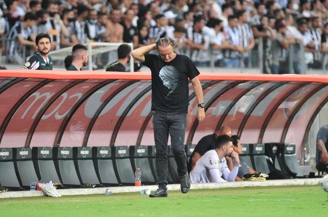 Fotos do jogo entre Atltico e Grmio, no Mineiro, em BH, pela 19 rodada do Campeonato Brasileiro