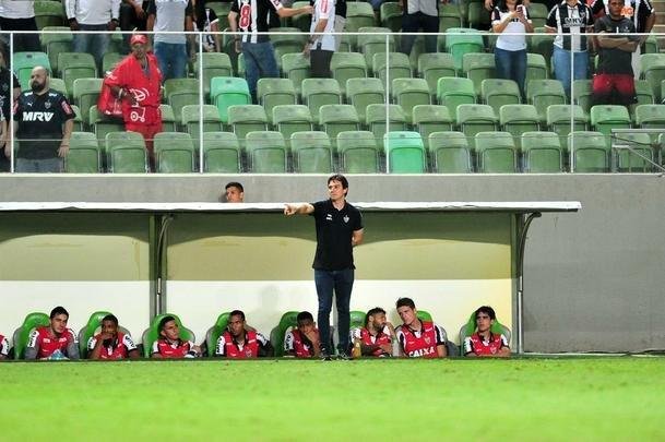 Imagens do clssico de ida da semifinal do Mineiro, entre Atltico e Amrica, no Independncia