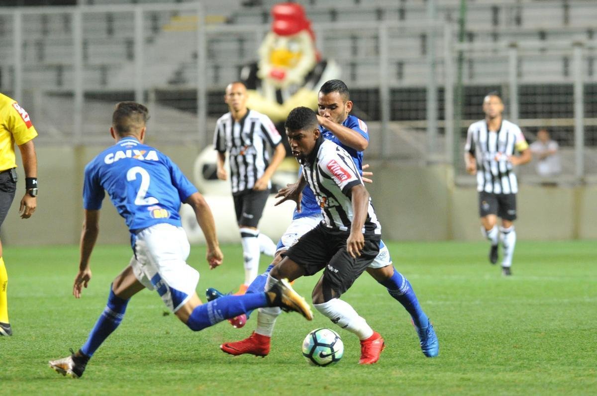 Imagens do clssico entre Atltico e Cruzeiro pela Supercopa Sub-20