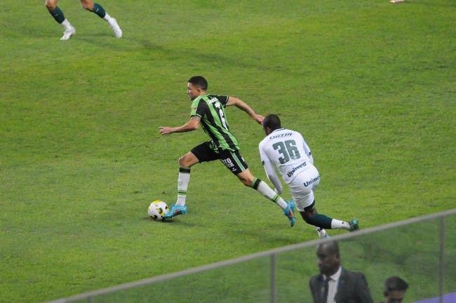 Amrica e Gois se enfrentaram no Independncia, pela 15 rodada da Srie A do Campeonato Brasileiro