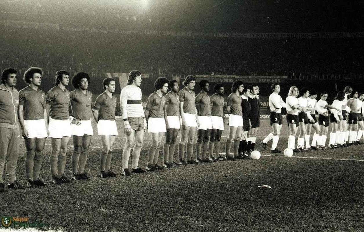 Cruzeiro derrotou River Plate por 4 a 1 no Mineiro em primeiro jogo da finalssima da Libertadores