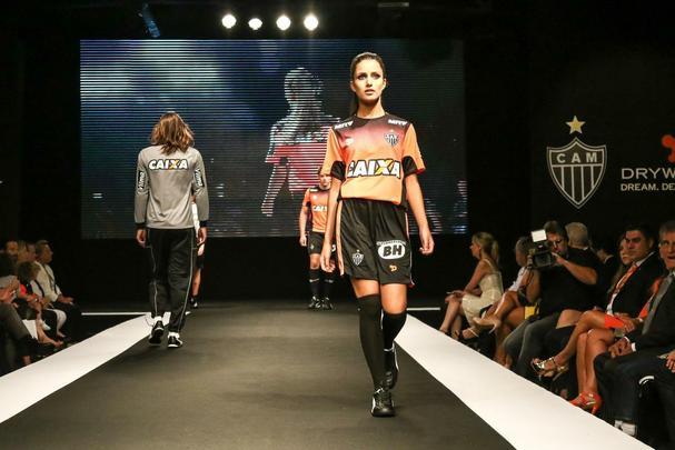 Nova coleção de uniformes do Atlético para 2016, fornecida pela empresa canadense Dryworld