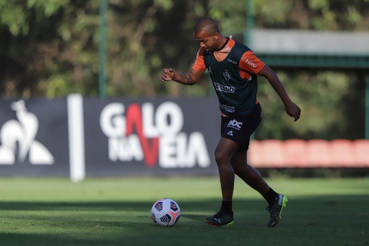 Fotos do treino do Atltico antes da viagem para a Argentina