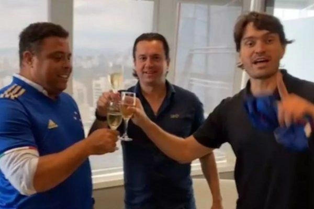 Ronaldo comprou 90% das aes da SAF do Cruzeiro