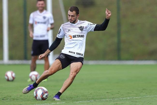 Hyoran - 11 jogos e dois gols (dez vitrias e um empate) - jogou pelo Palmeiras
