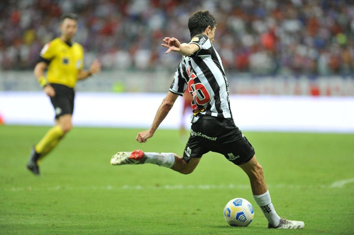 Fotos do jogo entre Bahia e Atltico, na Fonte Nova, em Salvador, pela 32 rodada do Campeonato Brasileiro