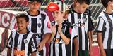 Torcedores do Atltico na partida contra o Patrocinense, no Estdio Pedro Alves do Nascimento, em Patrocnio, pelo Campeonato Mineiro