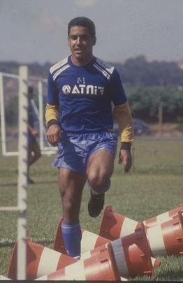 Meia Marco Antnio Boiadeiro (Cruzeiro: 1991-1993 / Flamengo: 1994): 46 jogos por Cruzeiro (2 gols) e 15 jogos por Flamengo