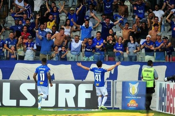 Cruzeiro e Vasco se enfrentaram no Mineiro, pela 17 rodada do Campeonato Brasileiro