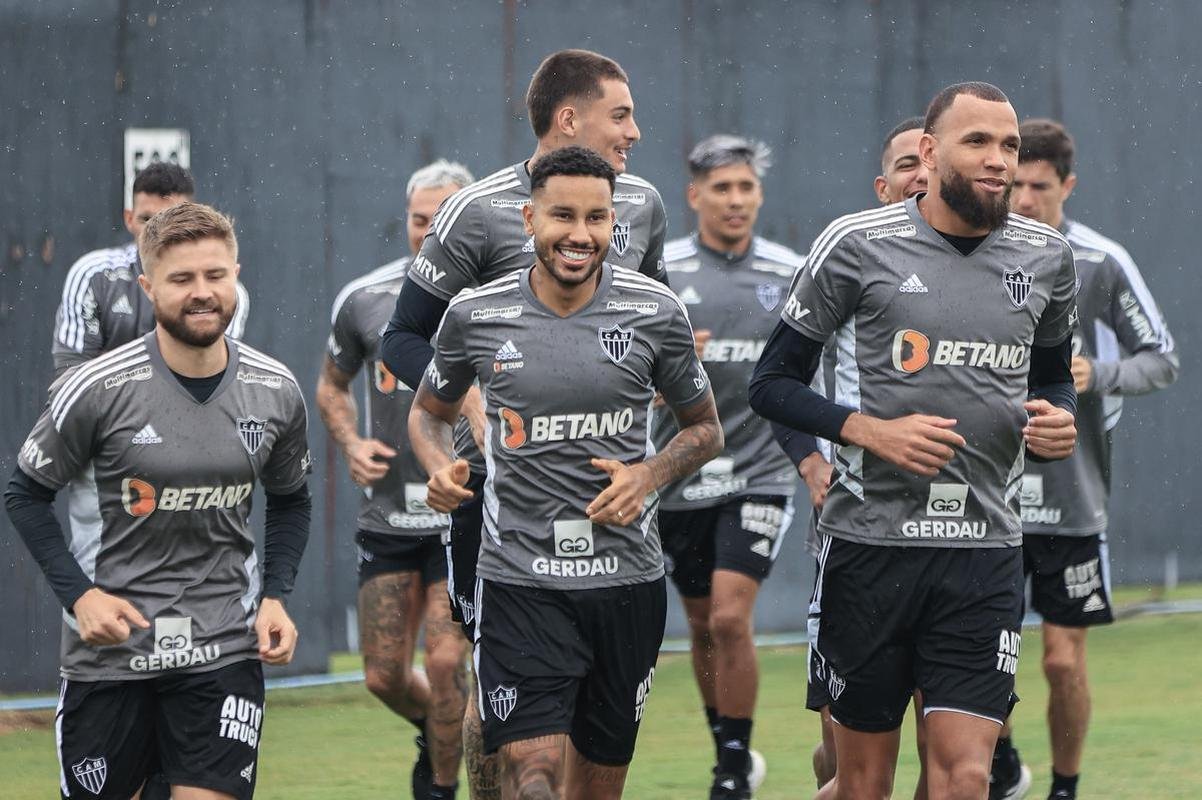 Veja fotos do primeiro dia de pr-temporada do Atltico