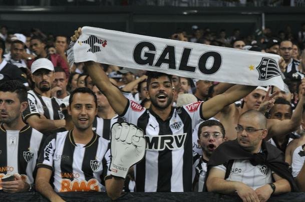 Imagens das torcidas de Atltico e Grmio, no Mineiro, pela deciso da Copa do Brasil