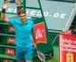 Federer vence fcil na estreia em Halle e enfrentar 'fregus' na segunda rodada