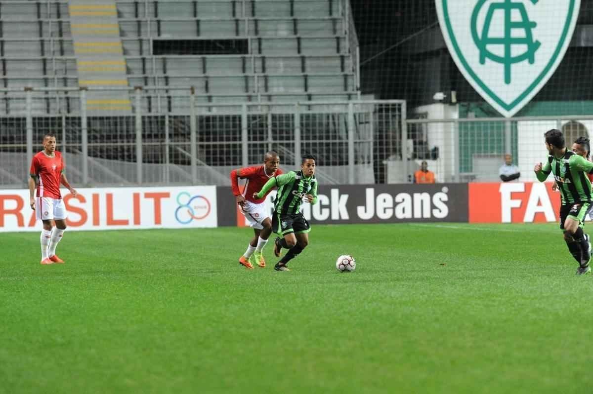 Amrica e Boa Esporte se enfrentaram no Independncia, pela 13 rodada da Srie B do Campeonato Brasileiro