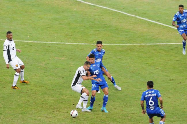 Fotos do jogo entre Cruzeiro e Sport, no Mineiro, em Belo Horizonte, pela 15 rodada da Srie B do Campeonato Brasileiro (28/6/2022)