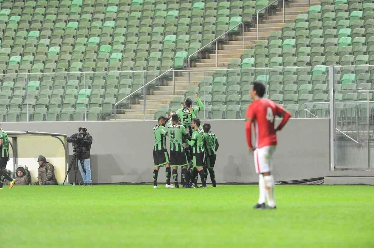 Amrica e Boa Esporte se enfrentaram no Independncia, pela 13 rodada da Srie B do Campeonato Brasileiro